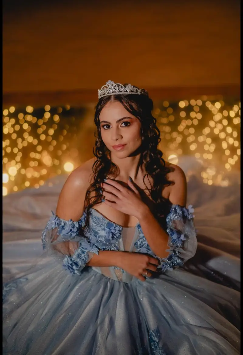 Festa de formatura coordenada por D. Makewitz